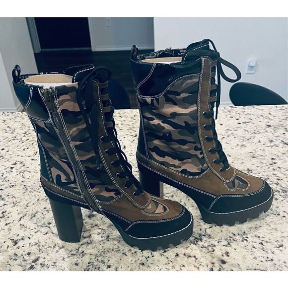 BAMBOO Womens Round Toe Lace Up - Picture 2 of 7